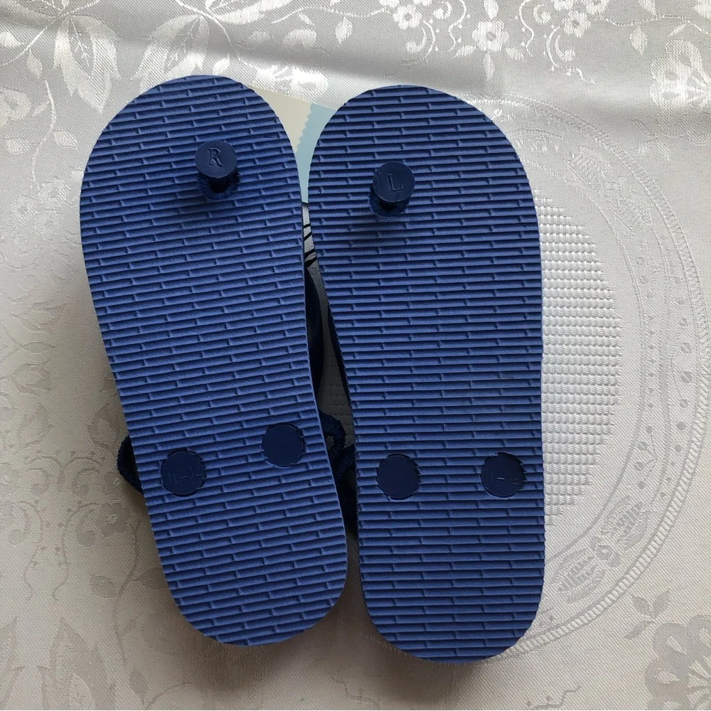 Cat & Jack Toddlers Boys Size XL (11/12) Navy Blue Flip Flops Shoes NWT Sandals